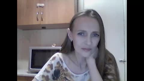 Youur light online show from January 6, 7:06 pm