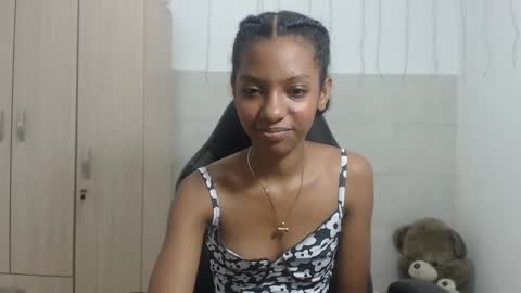 YUKARI online show from October 3, 8:58 pm