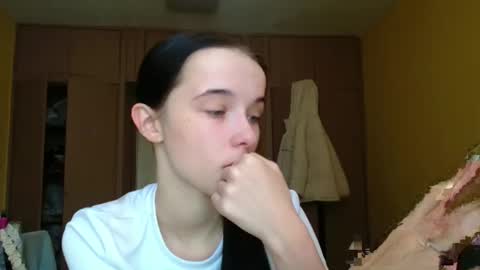 Yuliia online show from January 19, 10:22 am