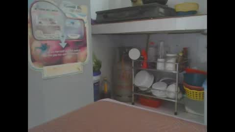 yumi123_ online show from November 28, 2:03 am