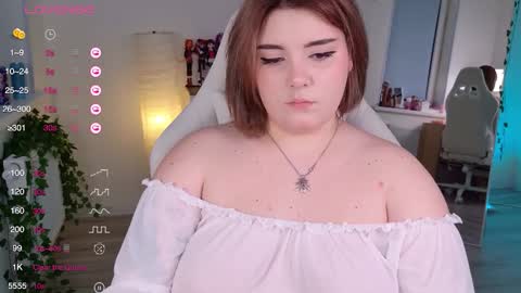 YumemiyaYumi online show from October 16, 7:49 pm