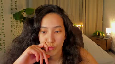 Cindey online show from April 14, 11:43 am