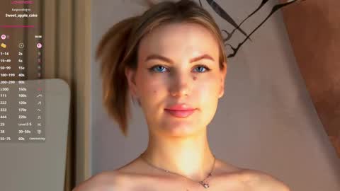 Tessa online show from April 18, 7:07 pm