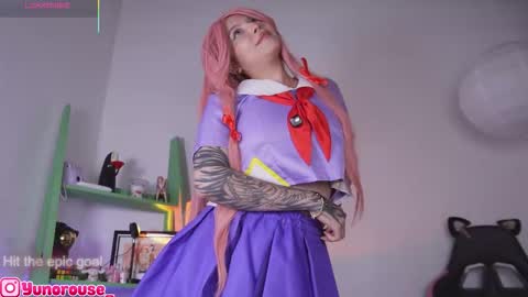 yunorose_ online show from October 26, 6:42 am