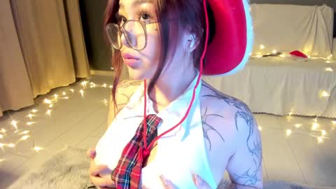Snapshot of yurikomay chatting on December 27, 7:14 pm Hi My name Yuriko online show from December 27, 7:14 pm