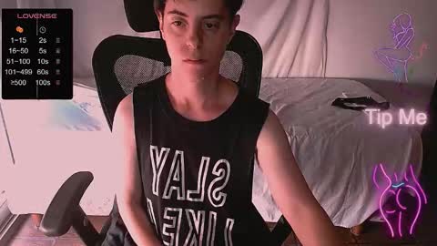 Yuyu online show from February 27, 9:03 pm