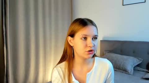 Snapshot of zadabercher chatting on October 18, 1:14 pm Marina online show from October 18, 1:14 pm