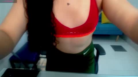 Zahira  online show from December 3, 5:48 pm