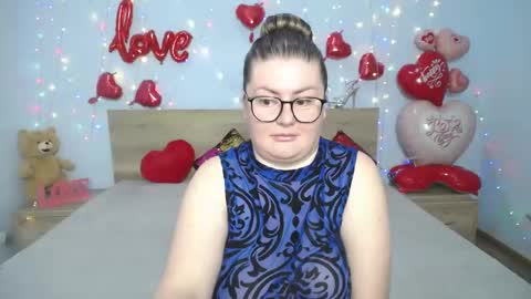 Snapshot of zannadreil chatting on March 6, 6:19 am zannadreil online show from March 6, 6:19 am