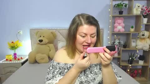 Snapshot of zannadreil chatting on March 11, 7:14 pm zannadreil online show from March 11, 7:14 pm