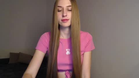 Zara online show from December 11, 2:52 am