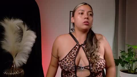 Zara Nova online show from April 21, 1:42 am