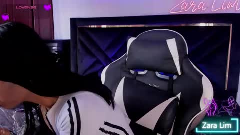 Zara Lim  online show from November 5, 6:57 pm