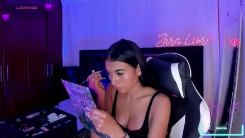 Zara Lim  online show from November 13, 9:47 pm