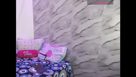 zaraluxx online show from January 8, 2:59 am