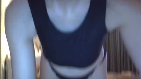 Zarina Swift online show from October 21, 4:05 am