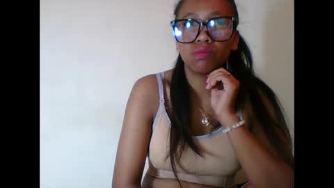 Snapshot of zedidia chatting on October 20, 9:34 am zedidia online show from October 20, 9:34 am