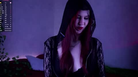 Emilia online show from May 9, 1:46 pm