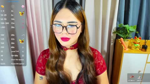 Zendaya online show from December 16, 1:21 am