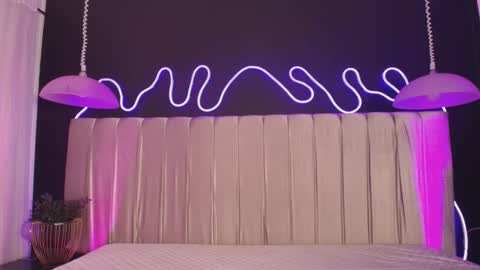 zhally_dee online show from March 2, 7:31 pm