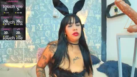 ZHAMIRA  ANDRES online show from October 26, 12:39 am