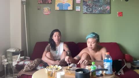 Ziggy ziggy-   online show from April 6, 4:46 am