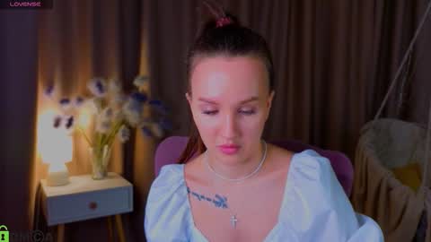 Zlata  Mon Tue Thu Fri Sun Sa GMT 3 0000pm - 0600pm  online show from September 20, 3:43 pm