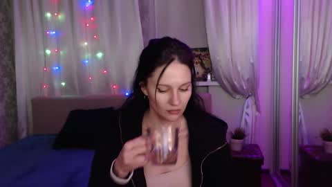 Zlata online show from January 18, 6:04 pm