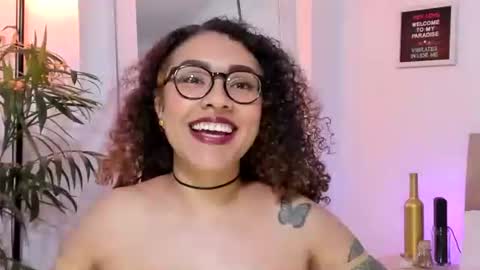 Zoe Gruber online show from November 27, 12:57 am