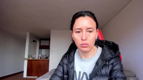 ZOE online show from October 26, 8:37 pm