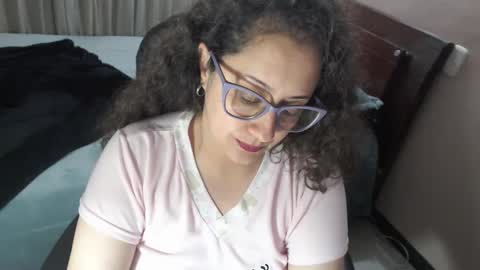 Zoe Koller online show from September 23, 12:47 pm