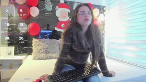 Zoe online show from December 22, 11:46 am