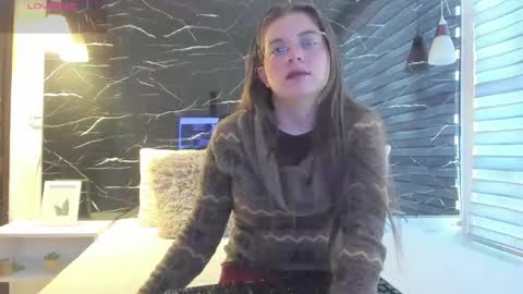 Zoe online show from February 9, 11:56 am