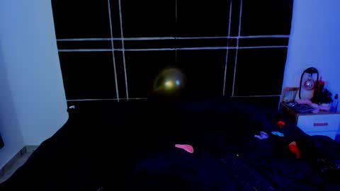 SWEET ZOE online show from February 2, 4:39 pm