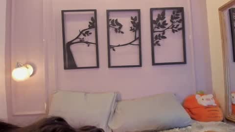 Zoe online show from October 19, 4:58 am