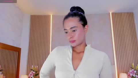 zoebarlowe online show from October 28, 7:08 pm