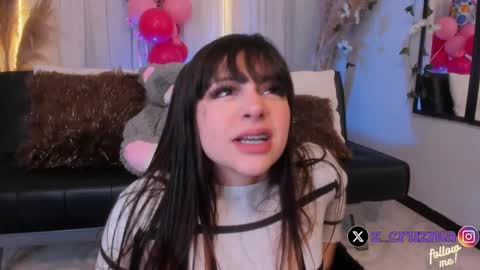 Snapshot of zoee_cruz chatting on March 4, 12:12 pm Camila online show from March 4, 12:12 pm