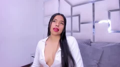 ZoeSwam online show from February 2, 1:52 pm