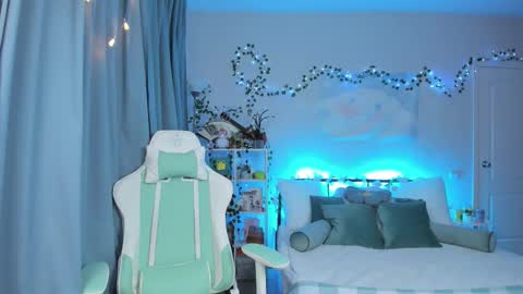 Zoey Lane online show from February 5, 3:20 am