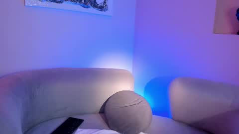 Snapshot of zoeywalker_ chatting on October 16, 3:58 pm Zoey Walker online show from October 16, 3:58 pm
