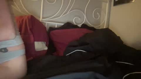 zoeyyb666 online show from December 4, 5:10 am