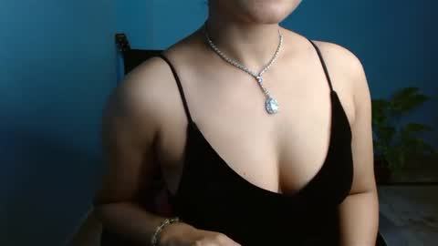 Snapshot of zonayesha chatting on February 23, 2:28 pm Zona online show from February 23, 2:28 pm