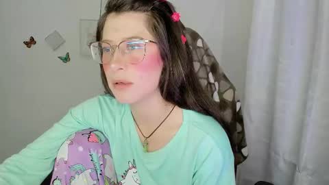 Alicie online show from February 20, 4:11 am