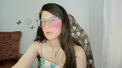 Alicie online show from April 7, 3:25 pm