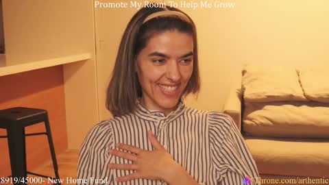 Snapshot of zorosgiirl chatting on September 29, 12:05 am Birthday Stream - Dec 5 online show from September 29, 12:05 am