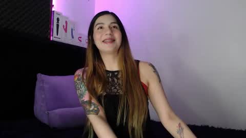 zpzphot online show from November 10, 1:55 am