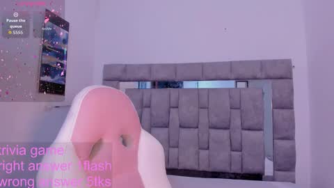 Zuly  online show from September 29, 12:10 pm