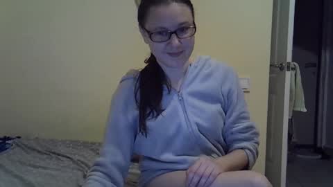 Zyuhre online show from November 11, 5:43 pm