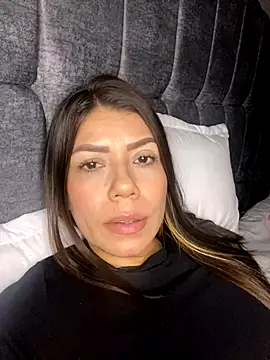 martina contreras online show from November 1, 8:07 am