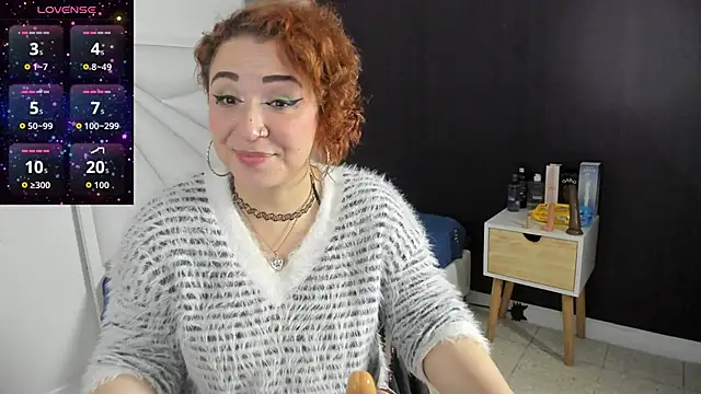 samanthaanderson  online show from October 8, 10:14 pm